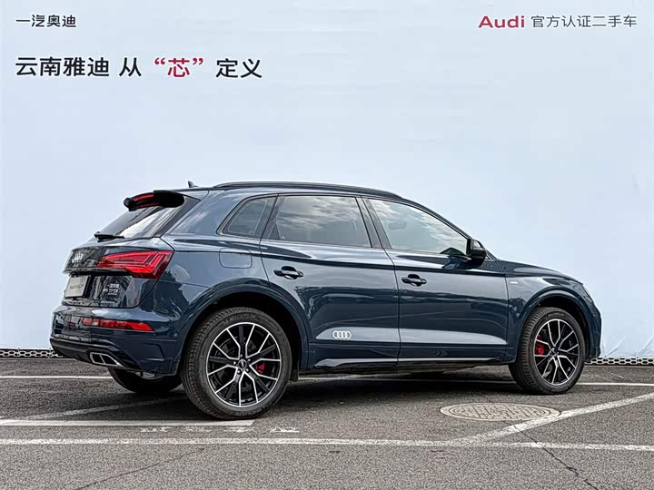 Фото 2 - Audi Q5L