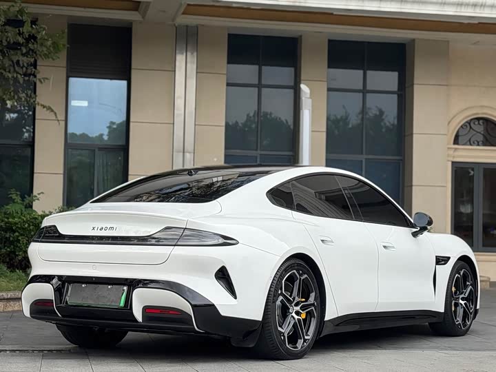 Photo 8 - Xiaomi SU7