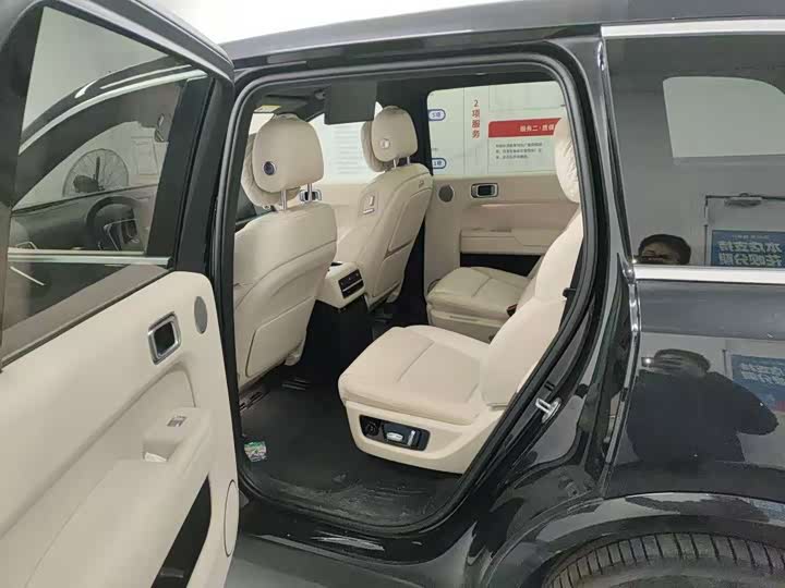 Фото 7 - LiXiang L9