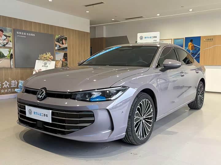 Photo 1 - Volkswagen Passat