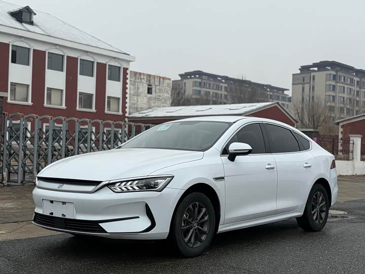 Photo 1 - BYD Qin Plus