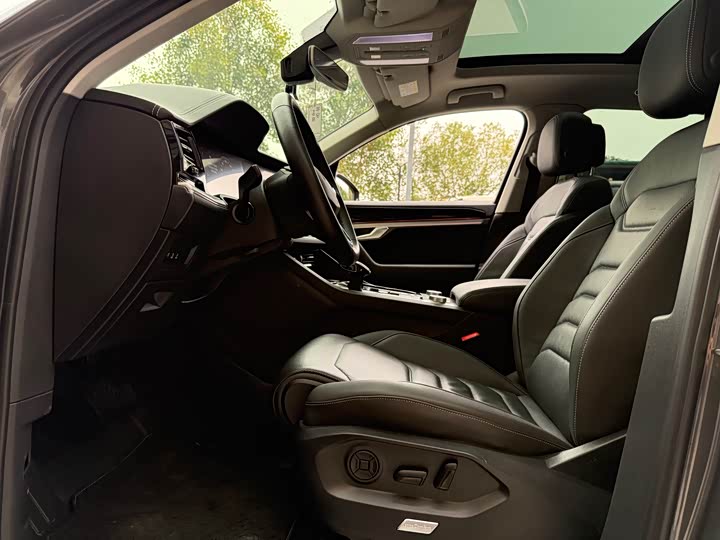 Photo 9 - Volkswagen Touareg