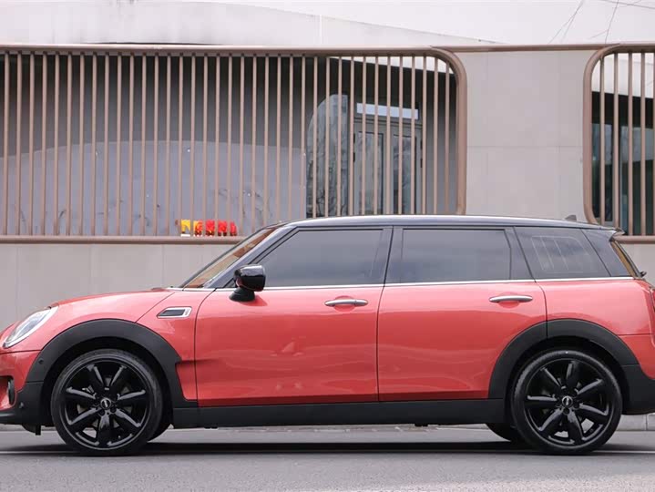 Фото 9 - Mini Clubman