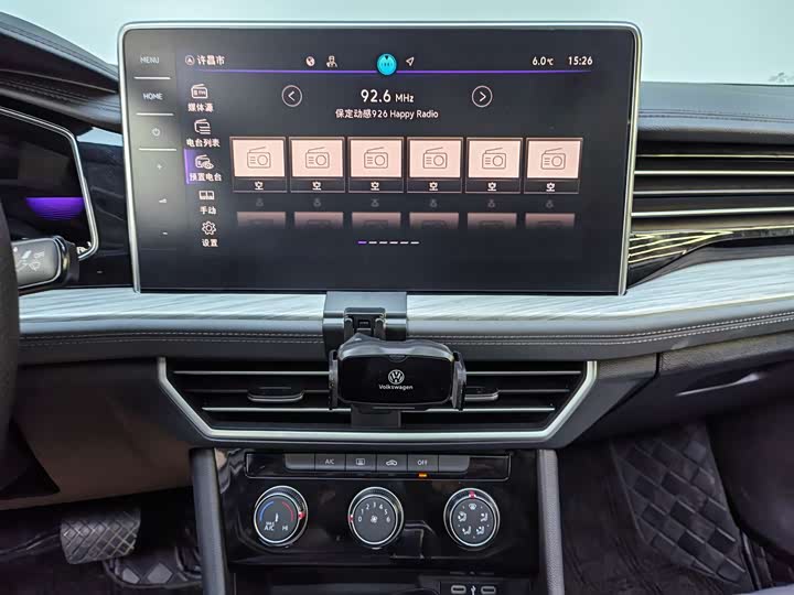 Фото 8 - Volkswagen Sagitar L