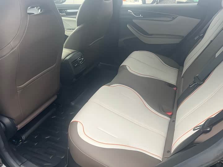 Фото 8 - BYD Qin Plus