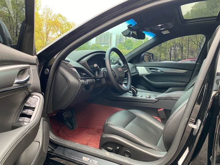 Photo 4 - Cadillac CT5