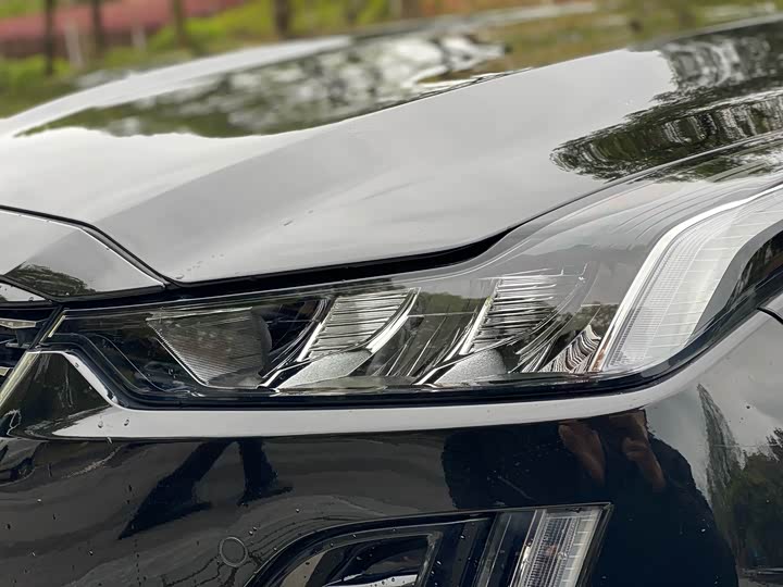 Photo 9 - Cadillac CT5