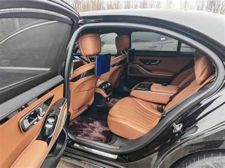 Фото 5 - Mercedes-Benz S-Class