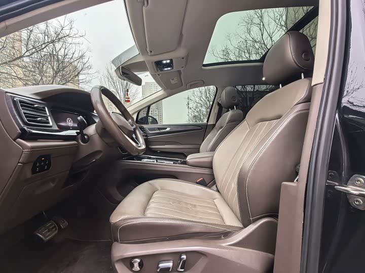 Фото 4 - Volkswagen Viloran