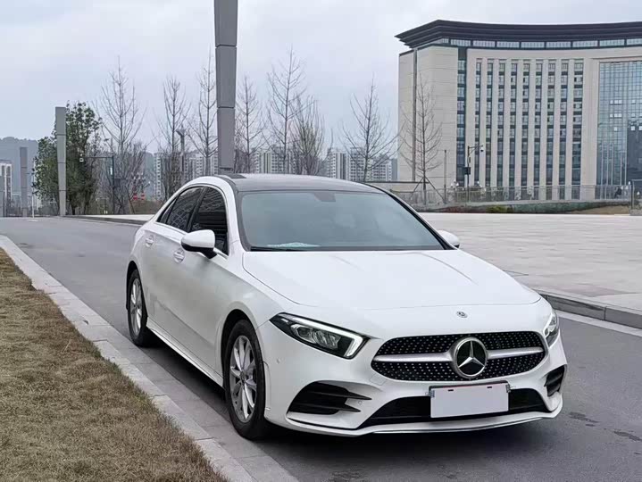 Фото 6 - Mercedes-Benz A-Class