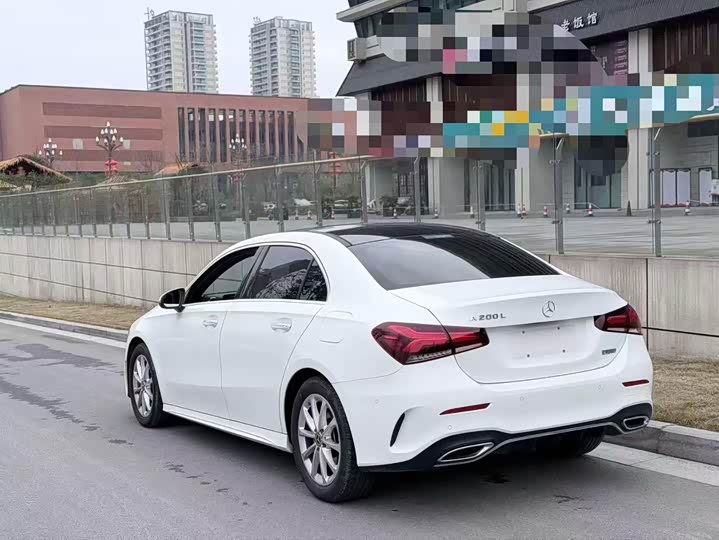 Фото 7 - Mercedes-Benz A-Class