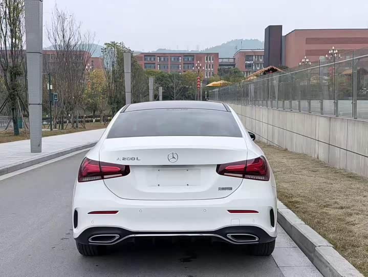 Фото 8 - Mercedes-Benz A-Class