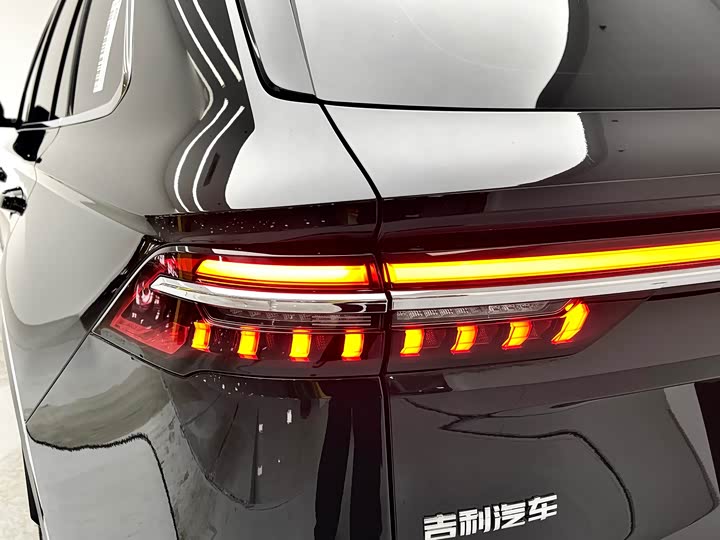 Фото 7 - Geely Monjaro Thor Hybrid