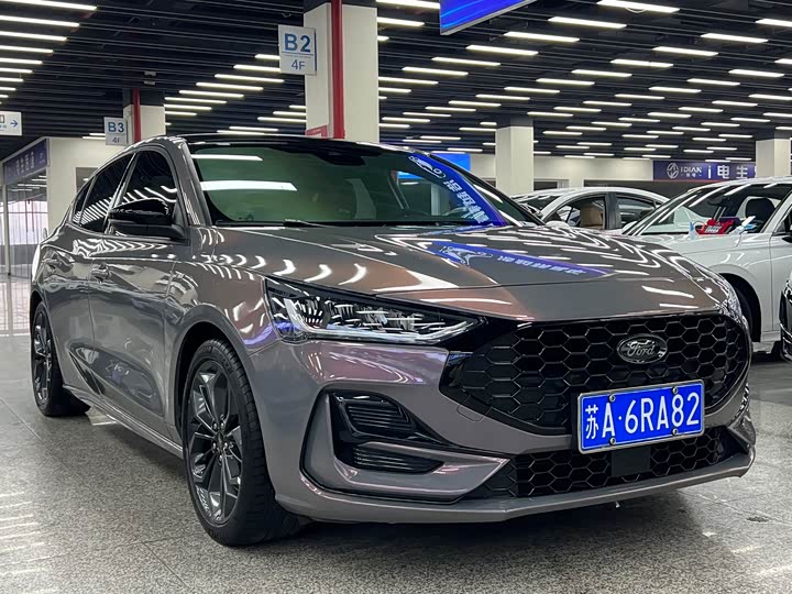 Photo 4 - Ford Focus