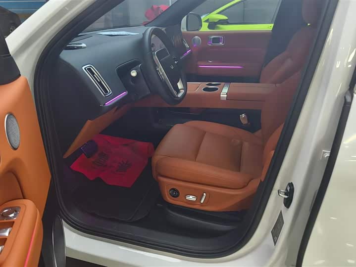 Фото 9 - LiXiang L6