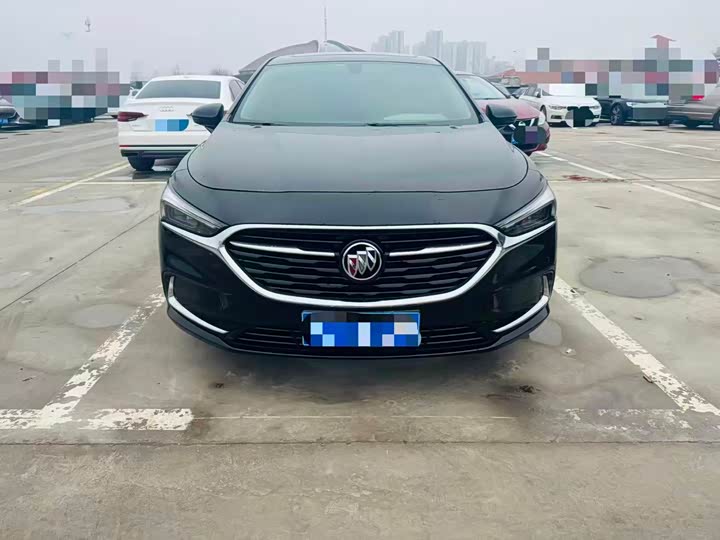 Фото 2 - Buick LaCrosse