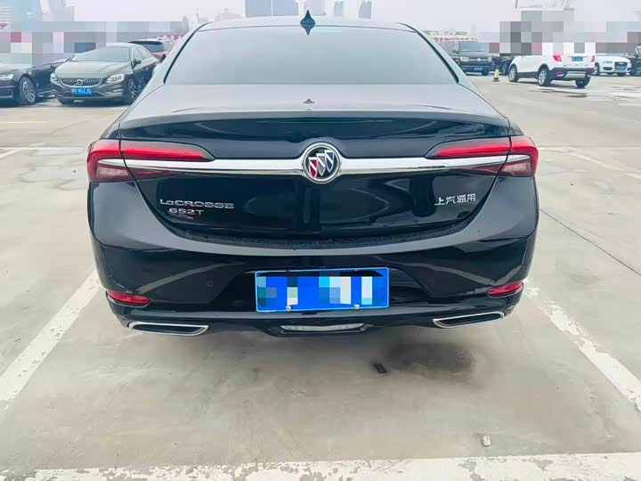 Фото 8 - Buick LaCrosse