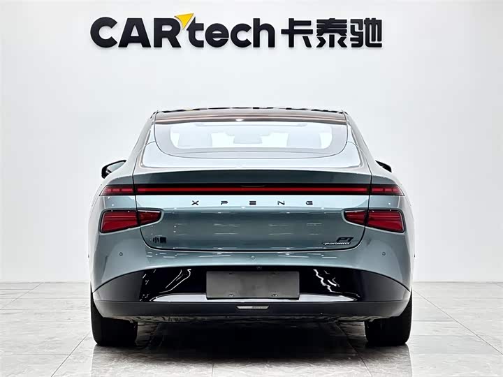 Фото 4 - XPeng P7