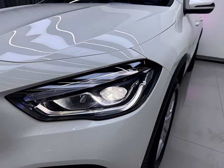 Фото 2 - Mercedes-Benz GLA-Class