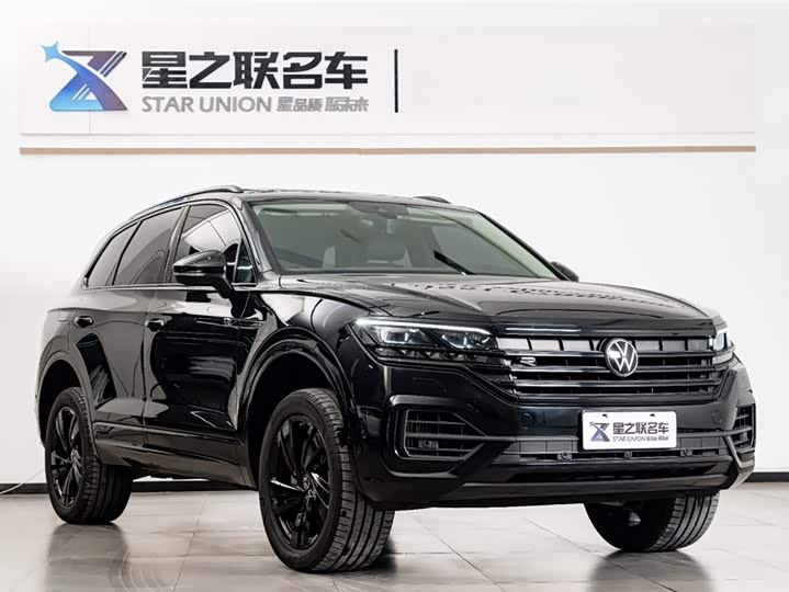 Фото 5 - Volkswagen Touareg