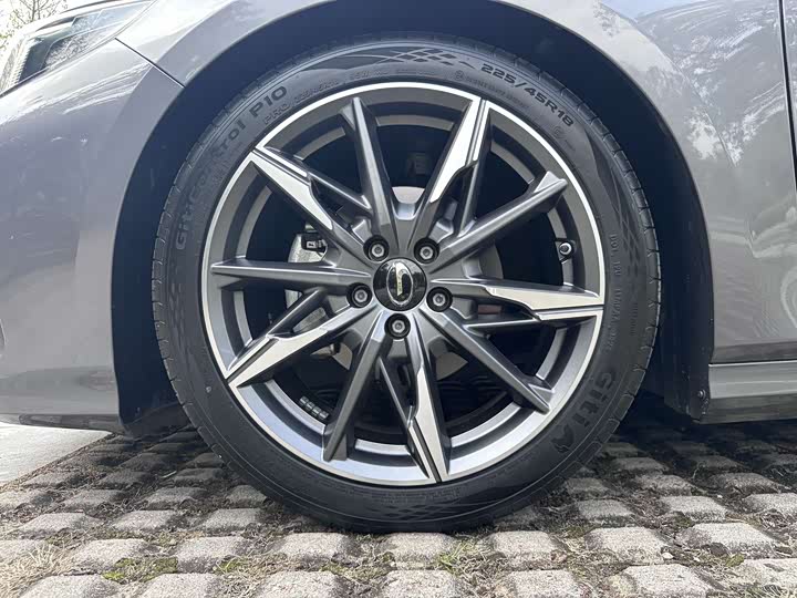 Фото 6 - GAC Trumpchi Empow R