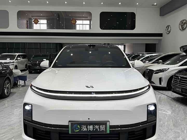 Фото 2 - LiXiang L7