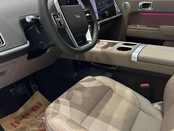 Фото 4 - LiXiang L7