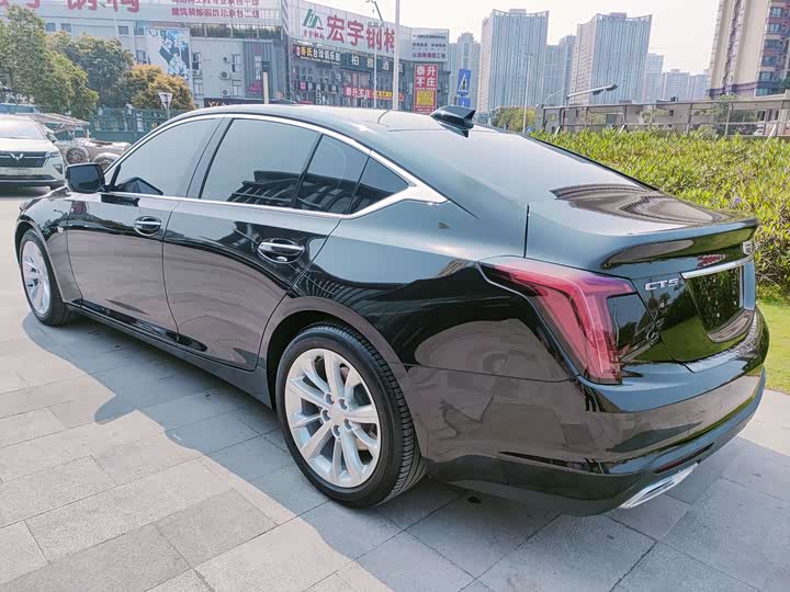 Photo 5 - Cadillac CT5