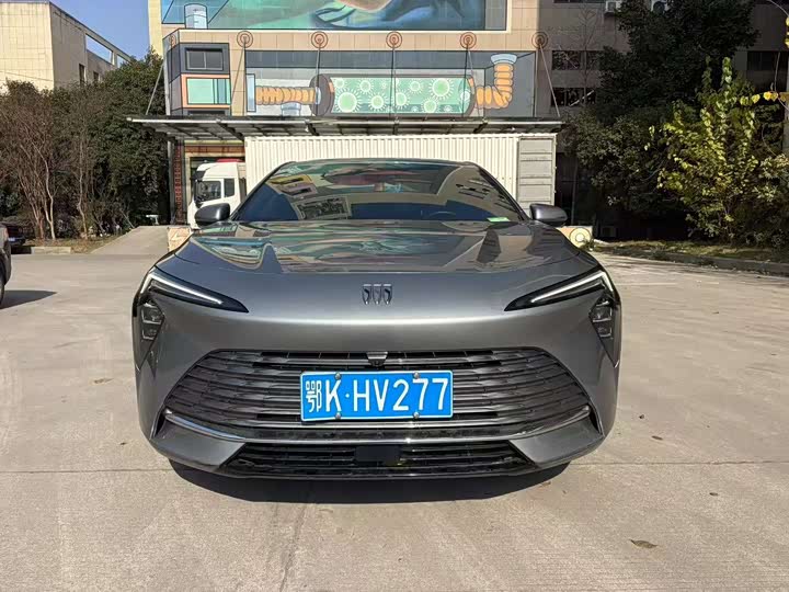 Фото 1 - Buick LaCrosse