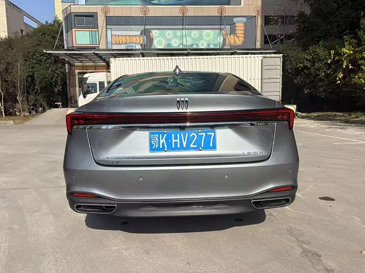 Фото 8 - Buick LaCrosse