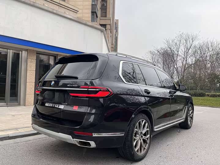 Фото 4 - BMW X7