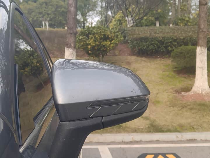 Фото 9 - BYD Qin Plus