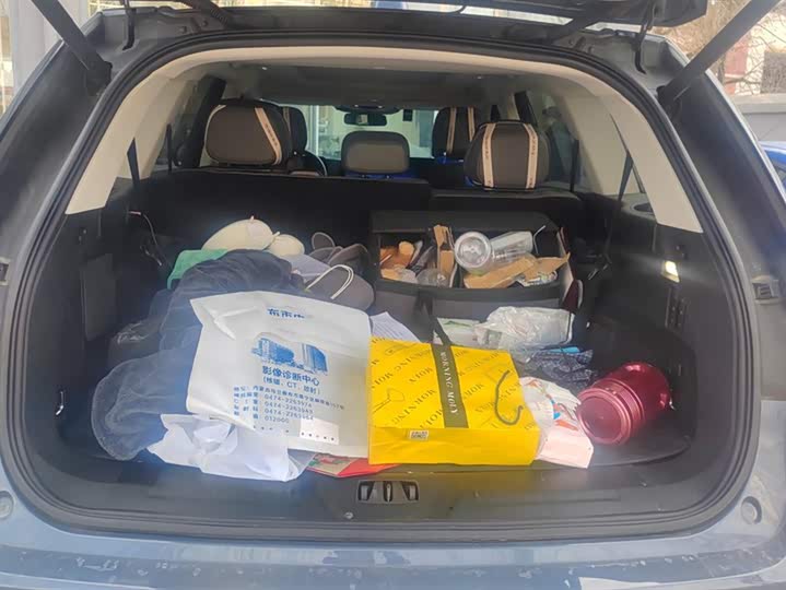 Фото 4 - Lincoln Aviator