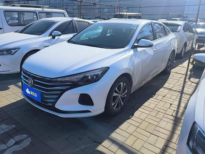 Фото 1 - Changan Eado Plus