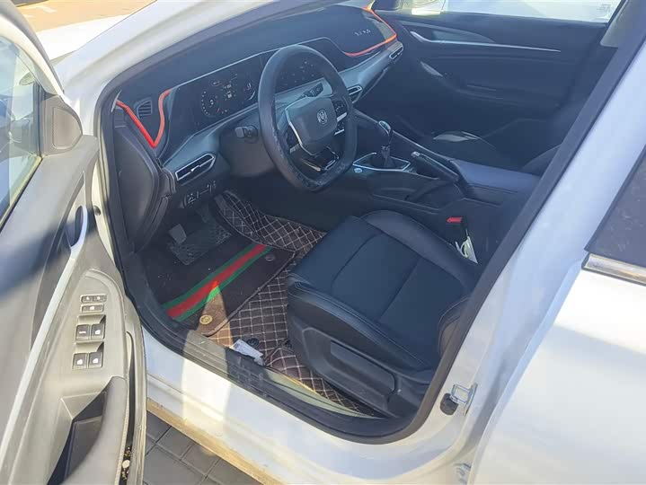 Фото 9 - Changan Eado Plus