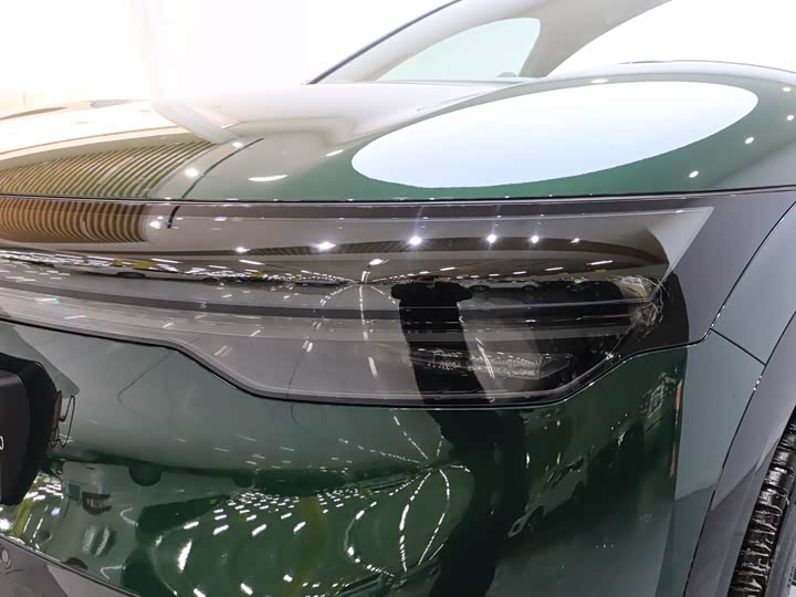 Фото 9 - Zeekr 7X