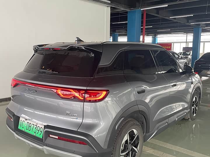 Фото 4 - BYD Yuan Up