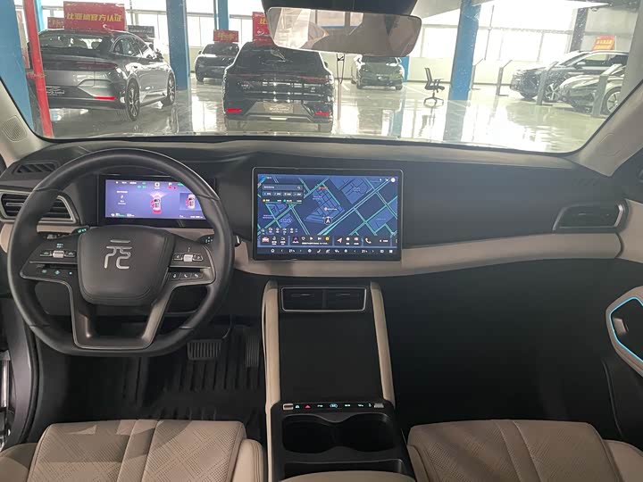 Фото 8 - BYD Yuan Up