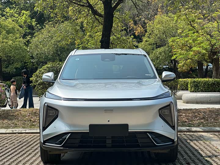 Фото 3 - Geely Galaxy L7