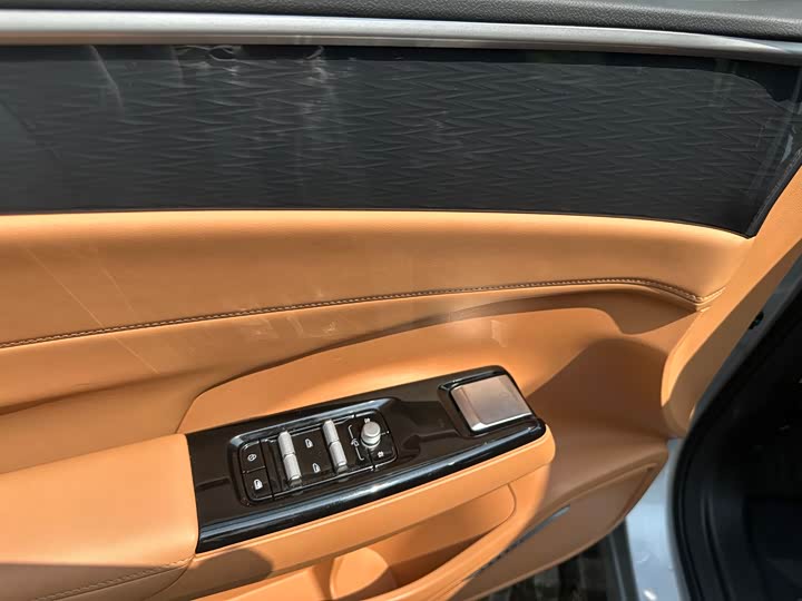 Фото 6 - Geely Galaxy L7