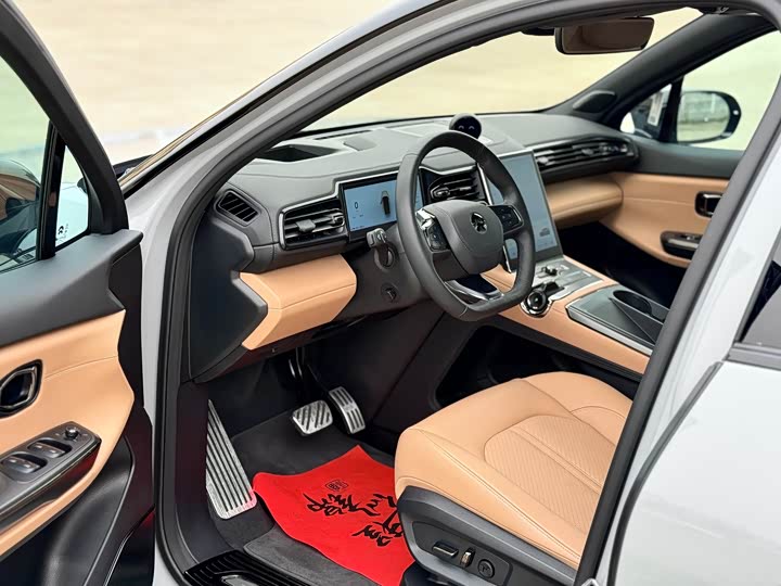 Фото 9 - Nio ES6