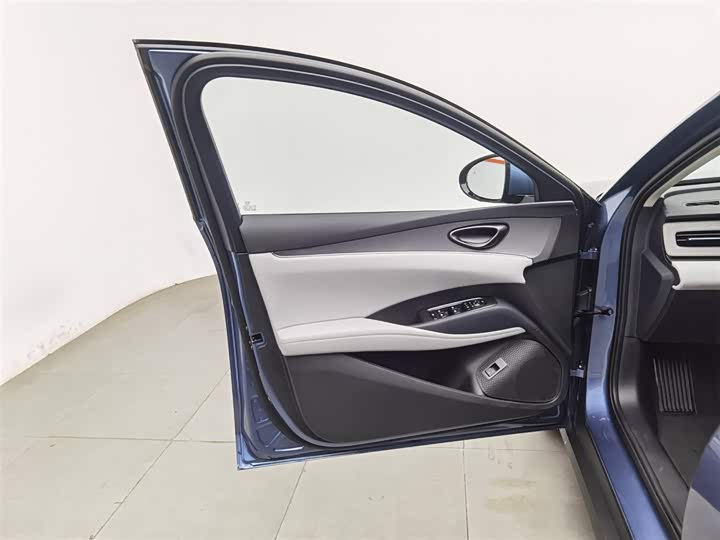 Фото 8 - BYD Seal 06 Hybrid/EV