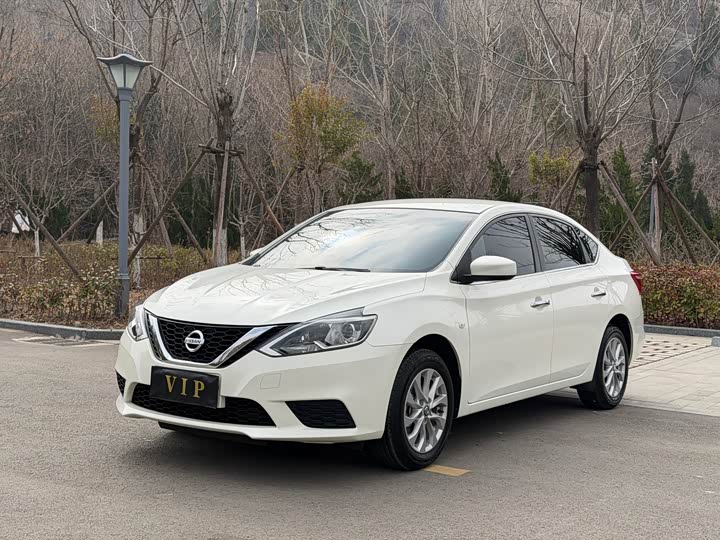 Фото 3 - Nissan Sylphy