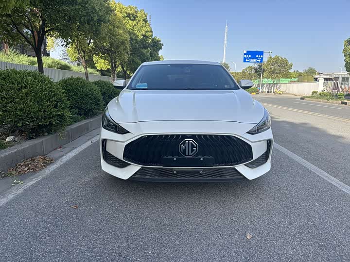 Фото 3 - MG Motor 5