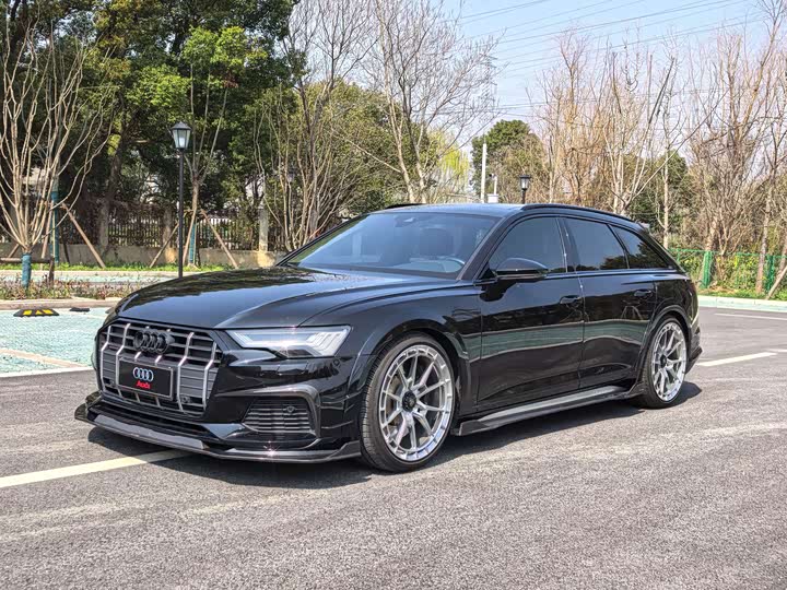 Фото 1 - Audi A6