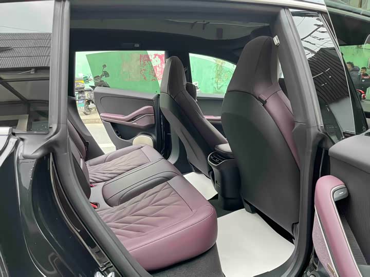 Фото 8 - Nio ET5T