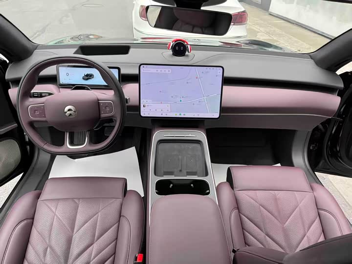 Фото 9 - Nio ET5T