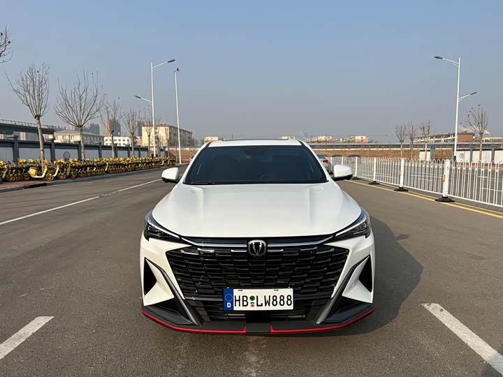 Photo 2 - Changan X5 Plus