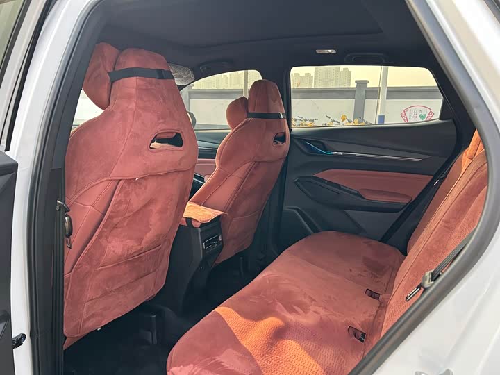 Photo 8 - Changan X5 Plus