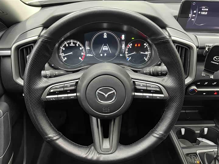 Фото 3 - Mazda CX-50